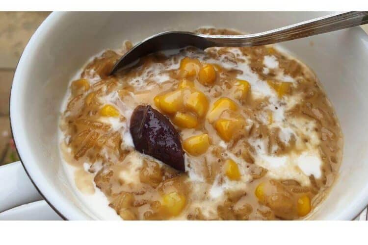 bowl of ginataang mais