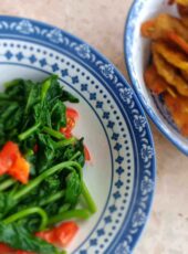 Ensaladang Alugbati (Filipino Spinach Salad)
